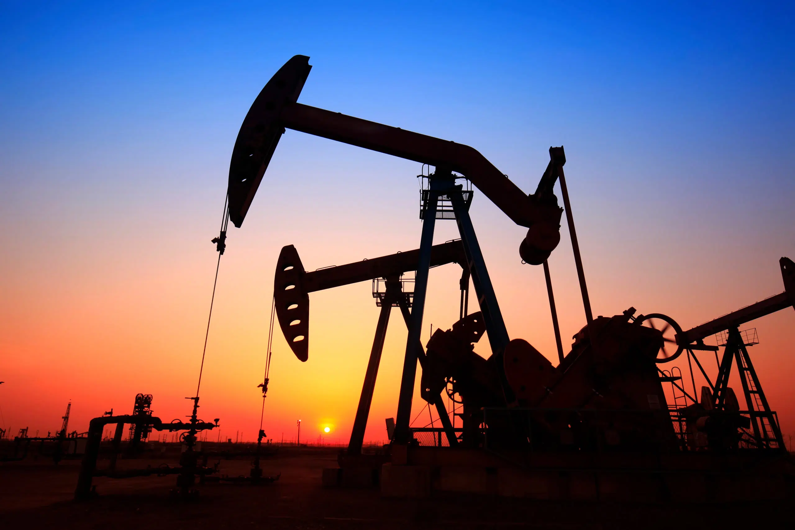 CRUDE OIL WELL